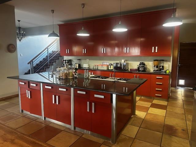 4 Bedroom Property for Sale in Woodland Hills Free State